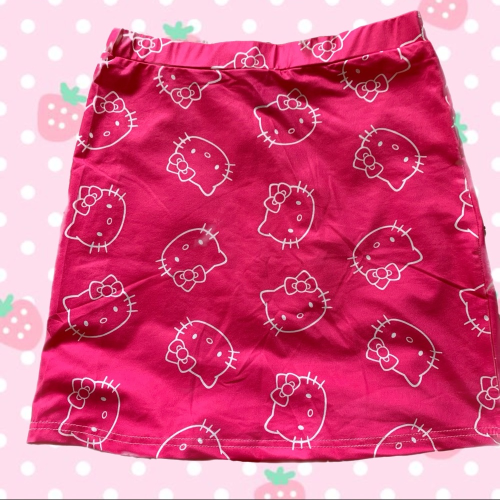 ❌SOLD❌ 🥰 Hello Kitty skirt 🥰 - Picture 1 of 3
